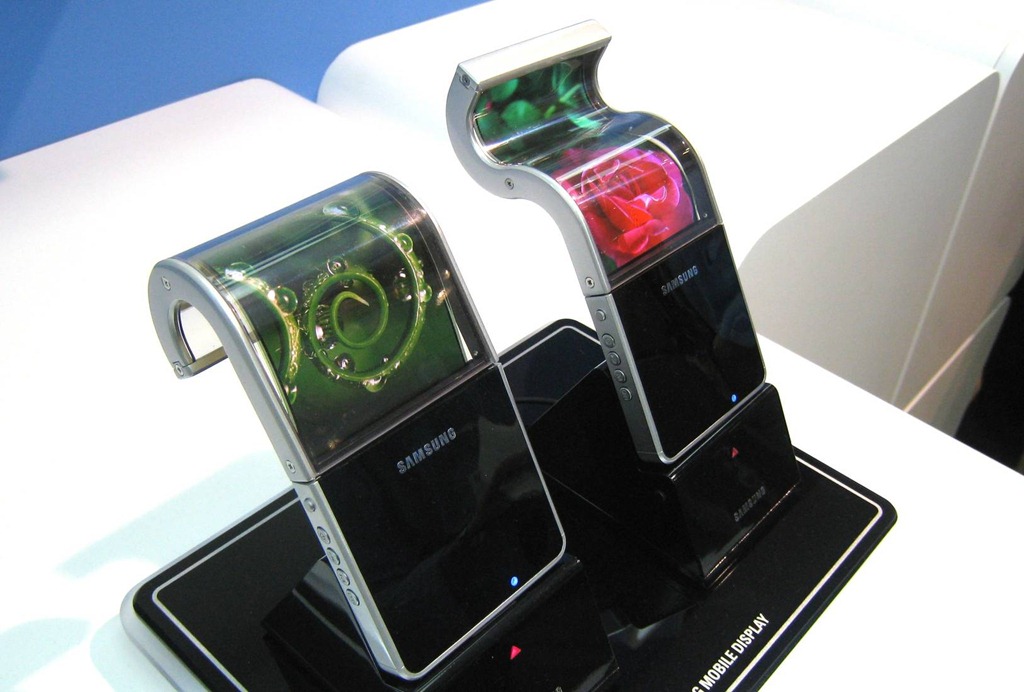 Samsung foldable and slidable display prototypes show Galaxy’s flexible future