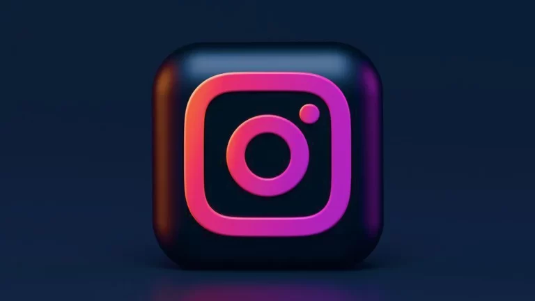 the-instagram-logo-on-a-dark-background